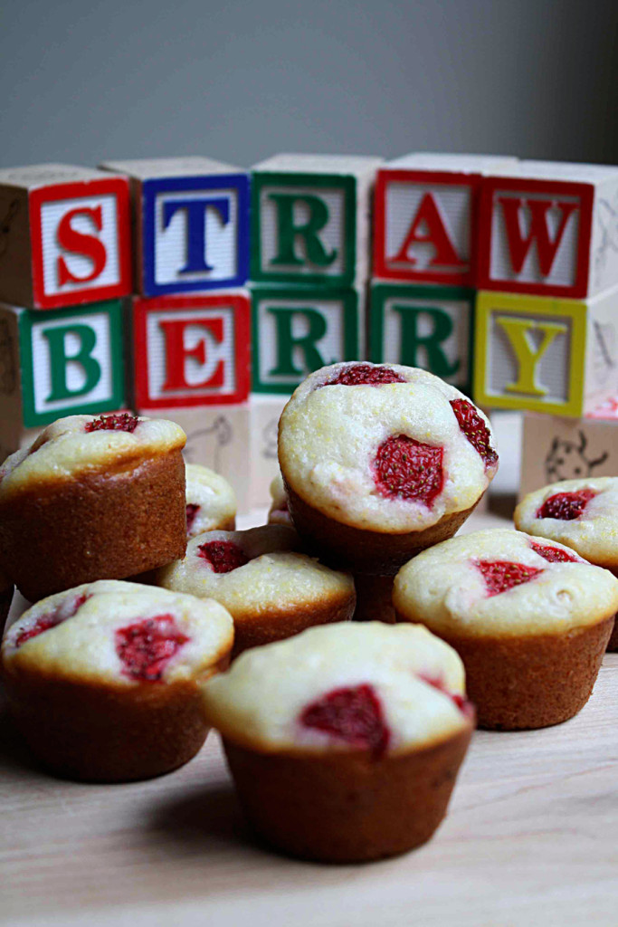 strawberry cornmeal mini muffins