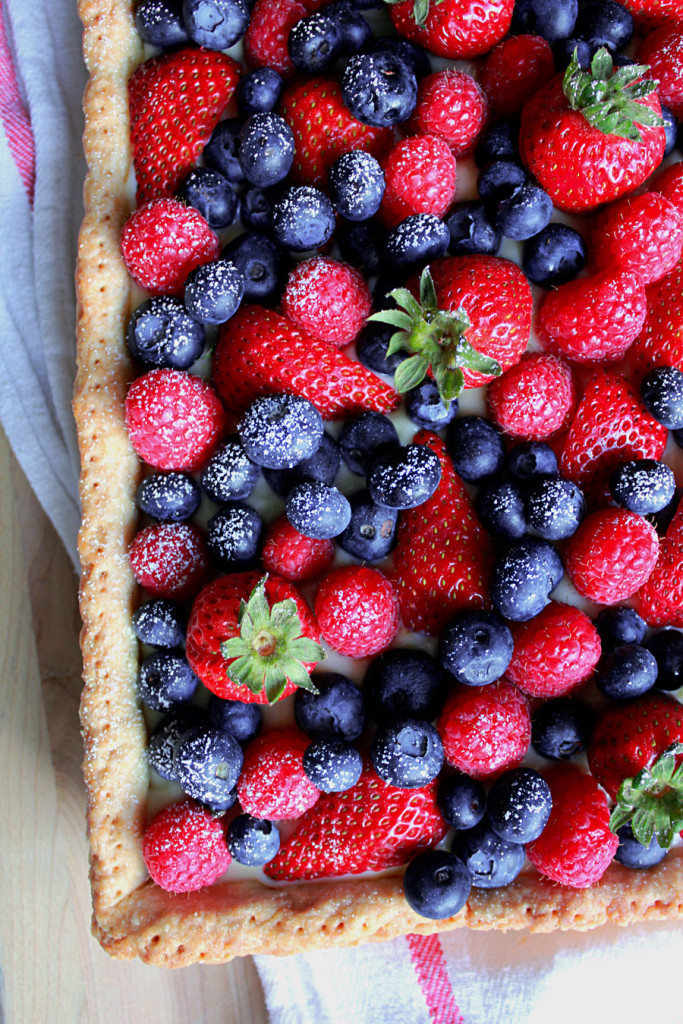 fresh berry tart