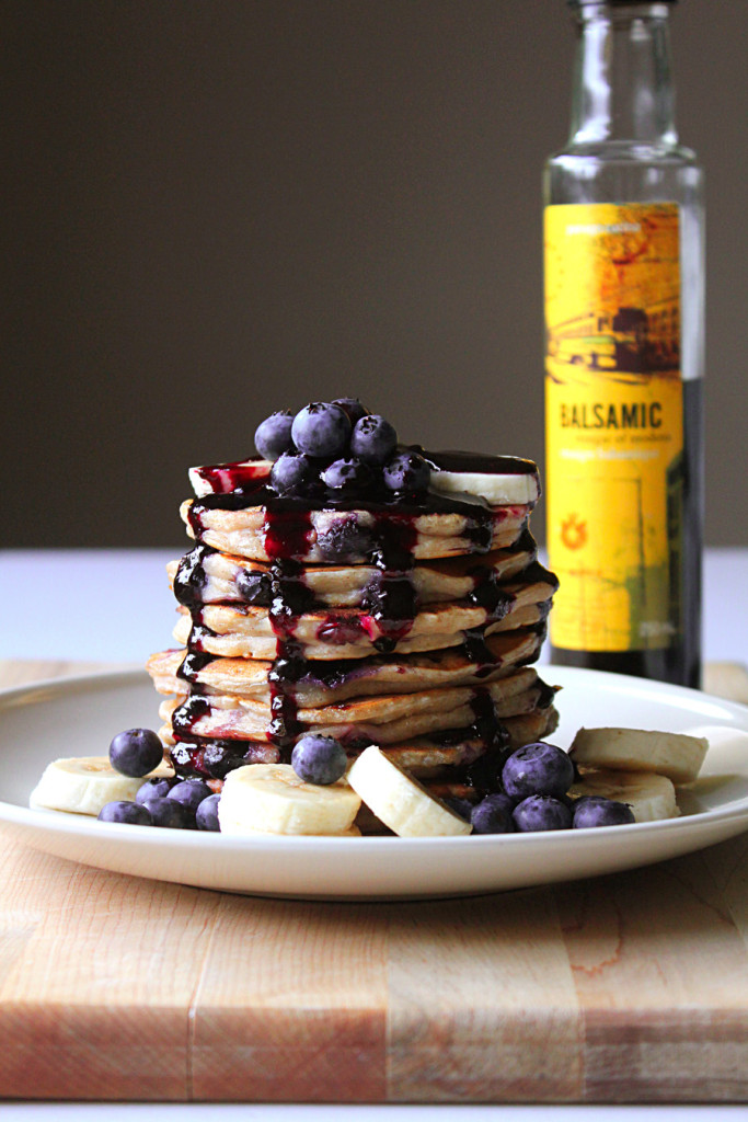 blueberry banana pancake