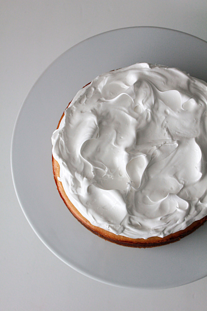 Peanut Butter Cheesecake with Marshmallow Frosting and Bananas Oh Sweet Day! Blog