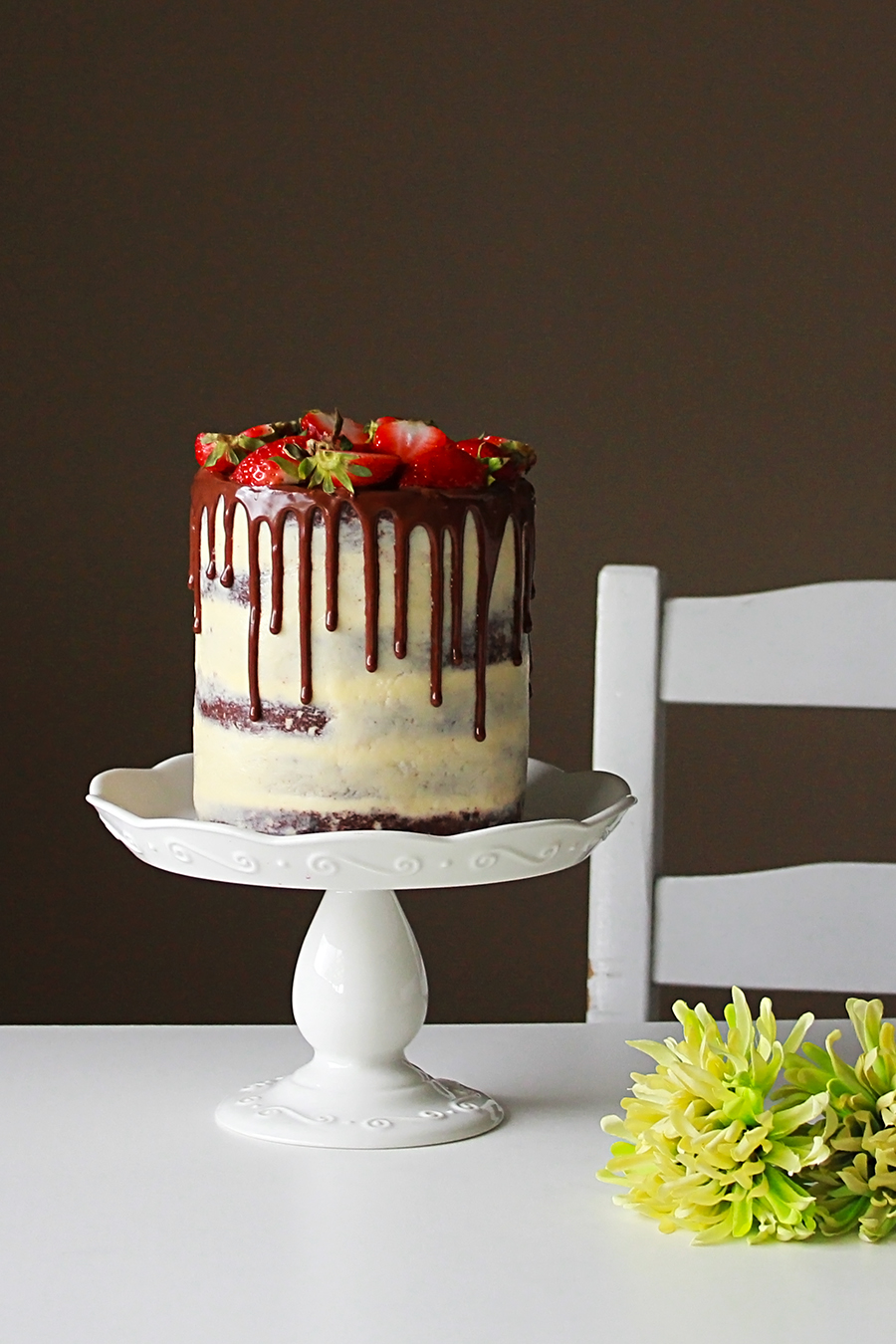 chocolate cake with mascarpone buttercream