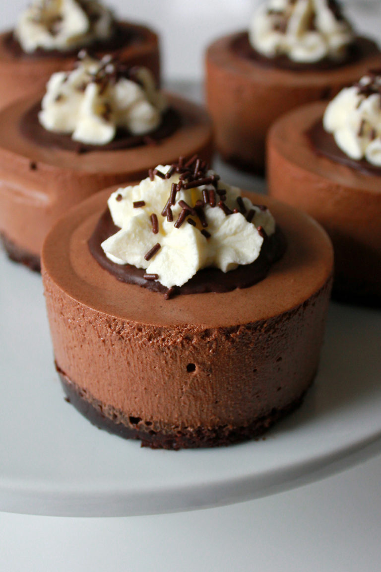 Eggless Chocolate Mousse Cake - Oh Sweet Day! Blog