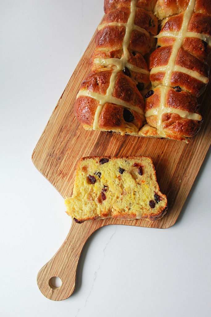 easter hot cross bun loaf